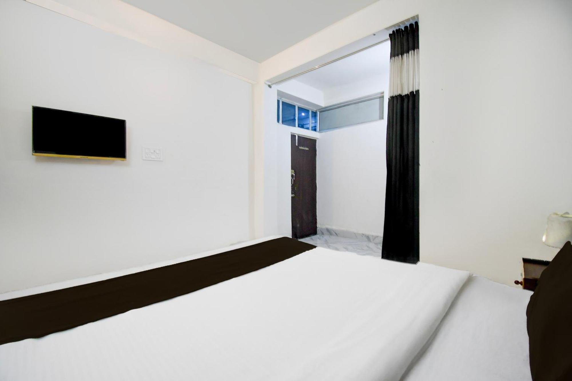 Hotel O The Light Hotel Dānāpur エクステリア 写真